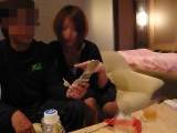 後輩交えてのソフト3P①・・・30代M妻。